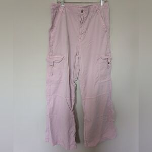 American Eagle Pink Super High Rise Wide leg Baggy Cargo Pants Sz 16